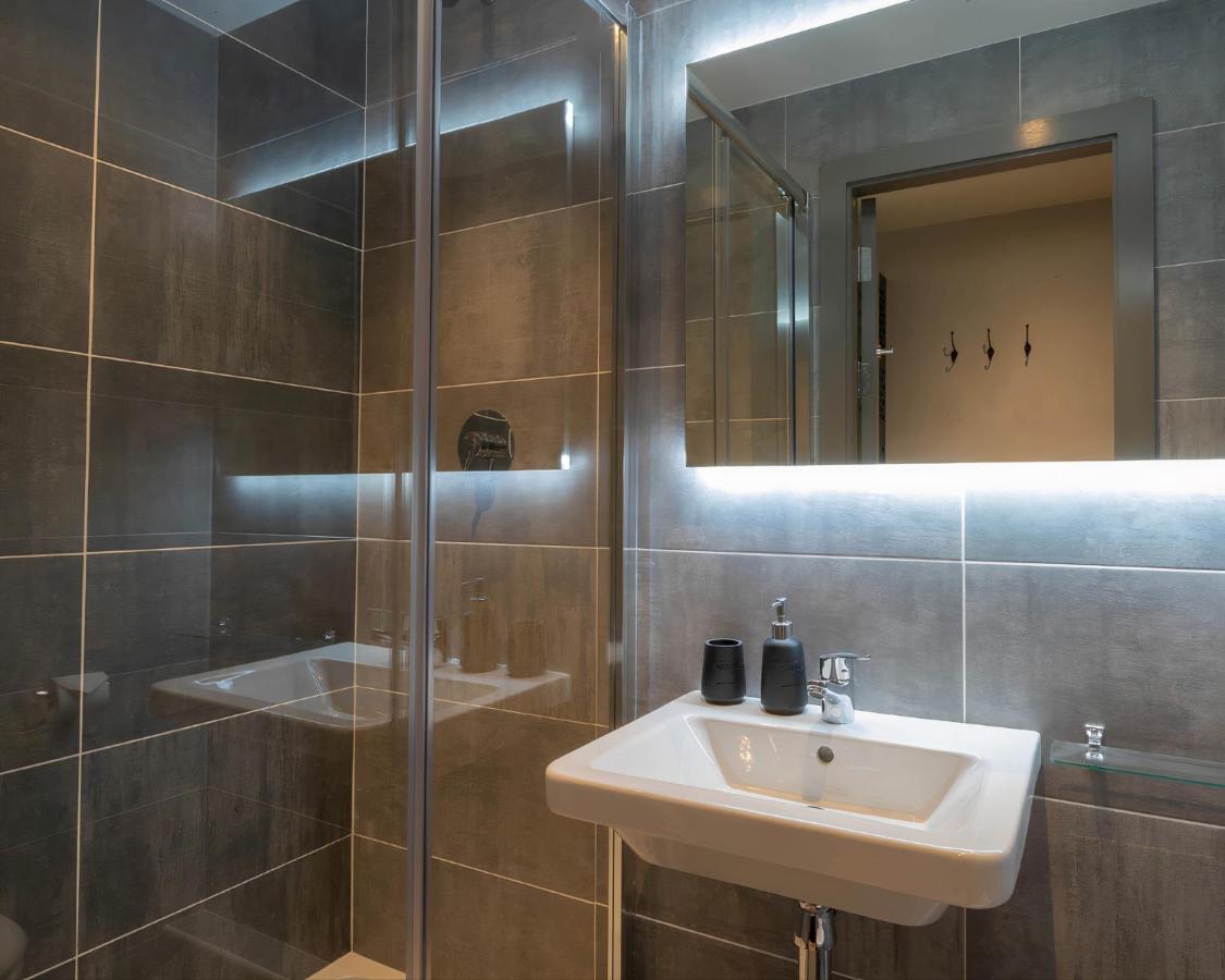 Apartmán Joivy Affordable Dublin Thomas Street - Adults Only Exteriér fotografie