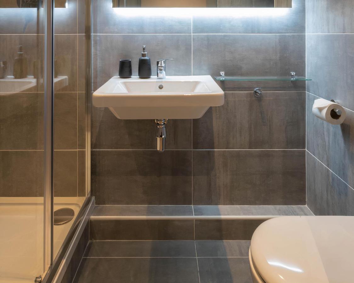 Apartmán Joivy Affordable Dublin Thomas Street - Adults Only Exteriér fotografie