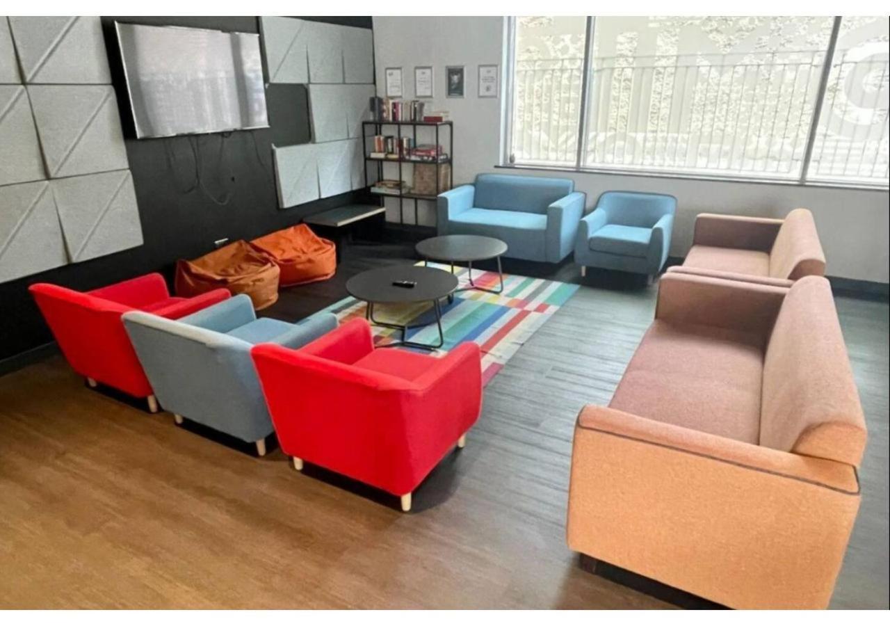 Apartmán Joivy Affordable Dublin Thomas Street - Adults Only Exteriér fotografie